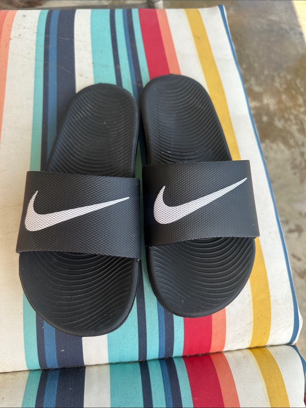 Nike Black Slides with White Swoosh - Kids' Slip-On Sandals